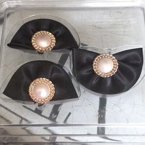 🔥SALE 3/$20 VINTAGE Shoe Clips/ Fashion Pin Set Bead Pearl Black Gold